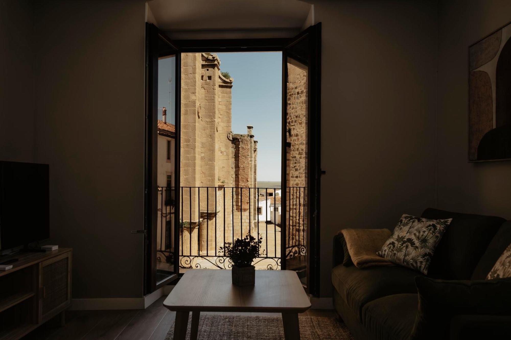 Apartament Portal De Santiago Caces Zewnętrze zdjęcie
